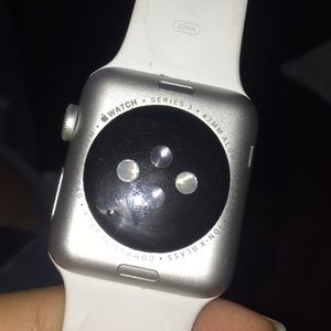 APPLE WATCH SERIES 3